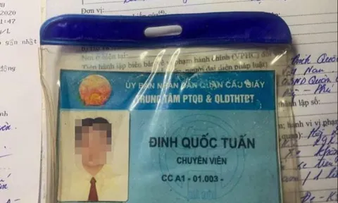 Tài xế vi phạm nồng độ cồn kịch khung, không đội mũ bảo hiểm, rút thẻ chuyên viên xin bỏ qua